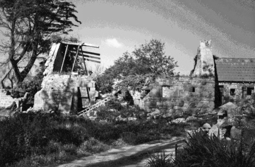 Couverture du document « Les lieux fondateurs de Trégastel de la révolution aux années 50 » — archives ARSSAT