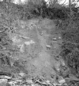 Couverture du document « Le Yaudet – effets de l’érosion côtière » — archives ARSSAT