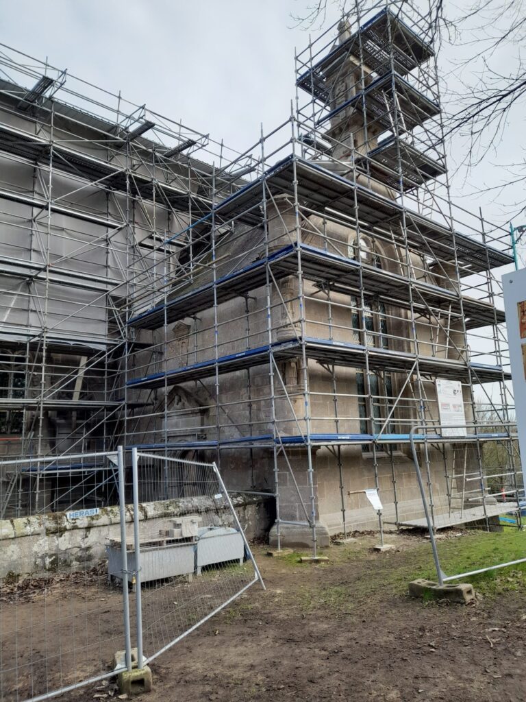Chantier de restauration de la chapelle de Kerfons à Ploubezre
