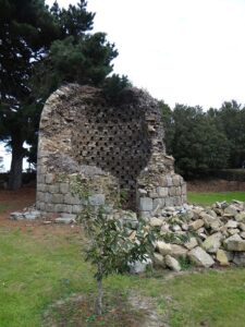 Plougrescant_LeTourot_Colombier_151018cg_mu_red
