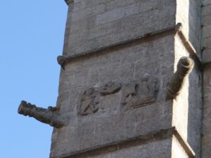 Roscoff_Ville_Eglise_150102jr_mu_red