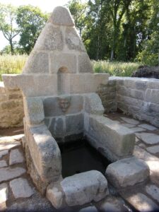 fontaine vieux marché 1